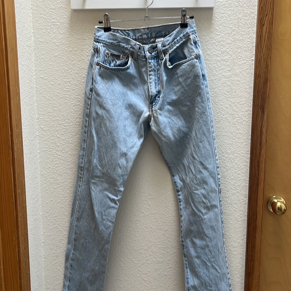 VINTAGE Calvin Klein | Women's High Rise Light Denim Jeans - Picture 5 of 6